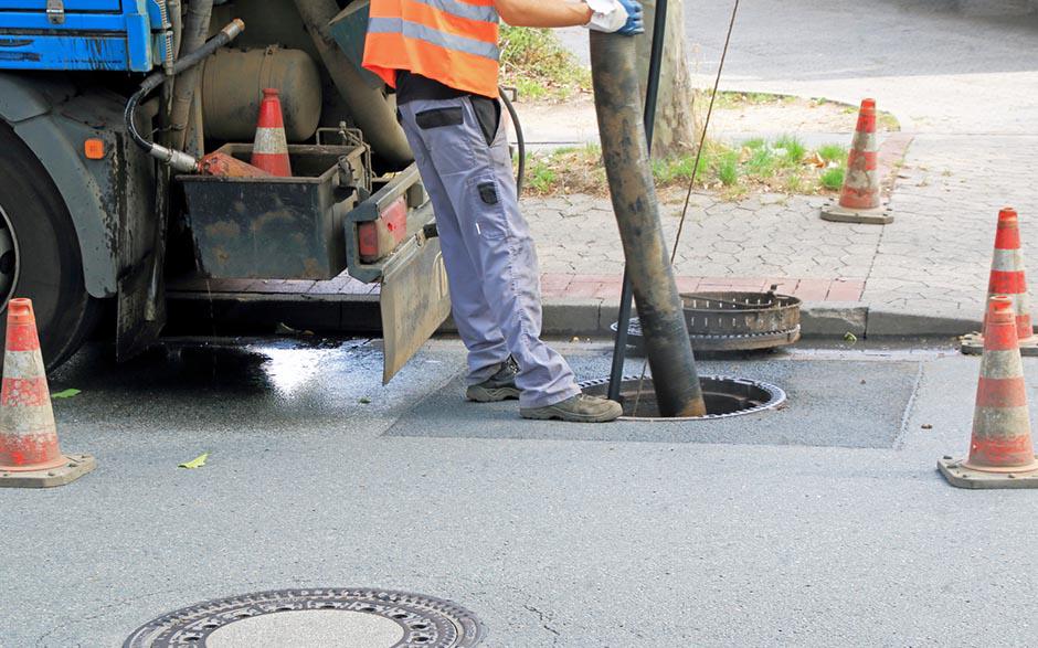 déboucher canalisation soude Colombes